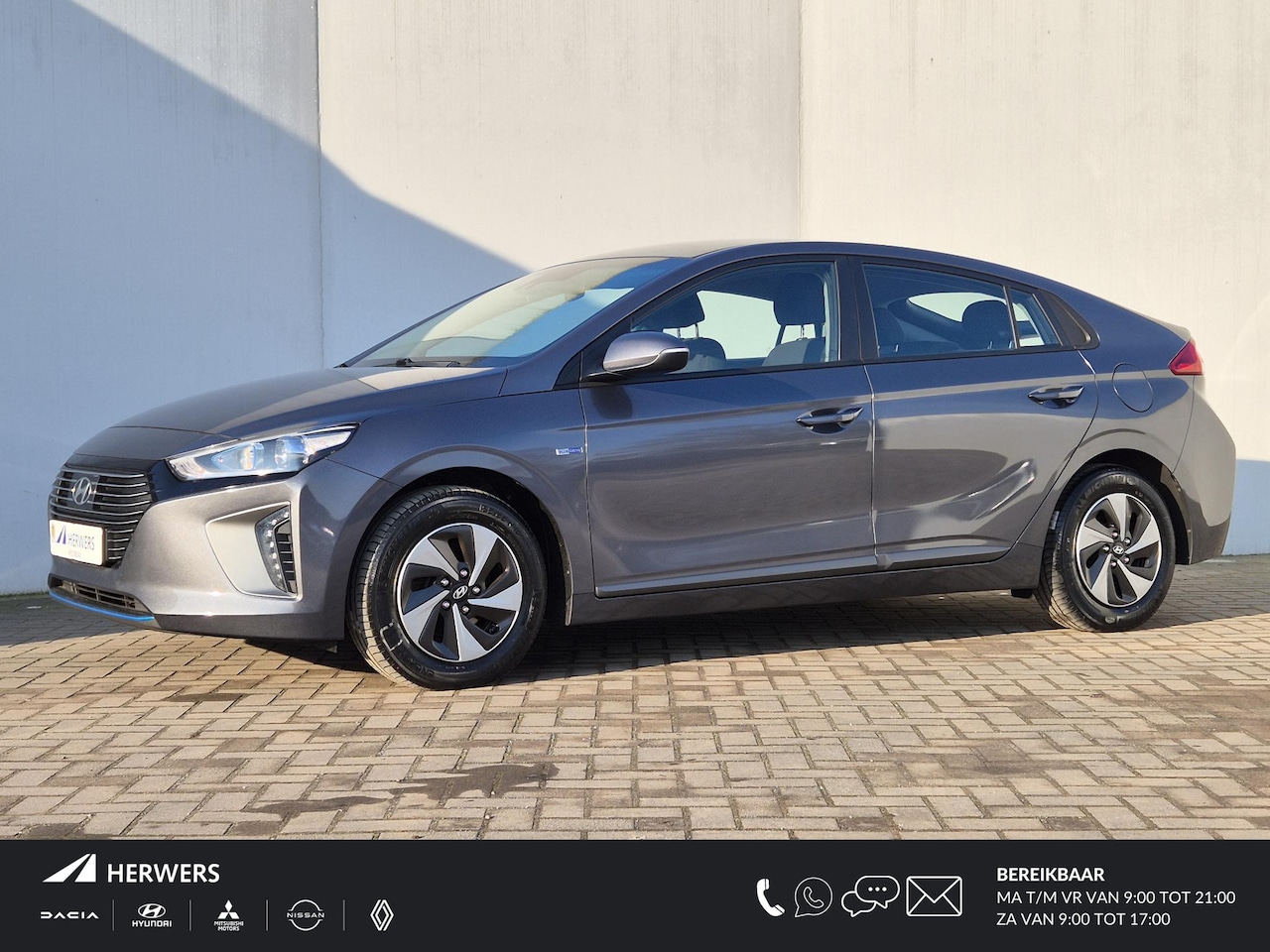 Hyundai IONIQ - 1.6 GDi i-Motion / Dealer onderhouden / Climate control / Adaptief cruise control / Achter - AutoWereld.nl