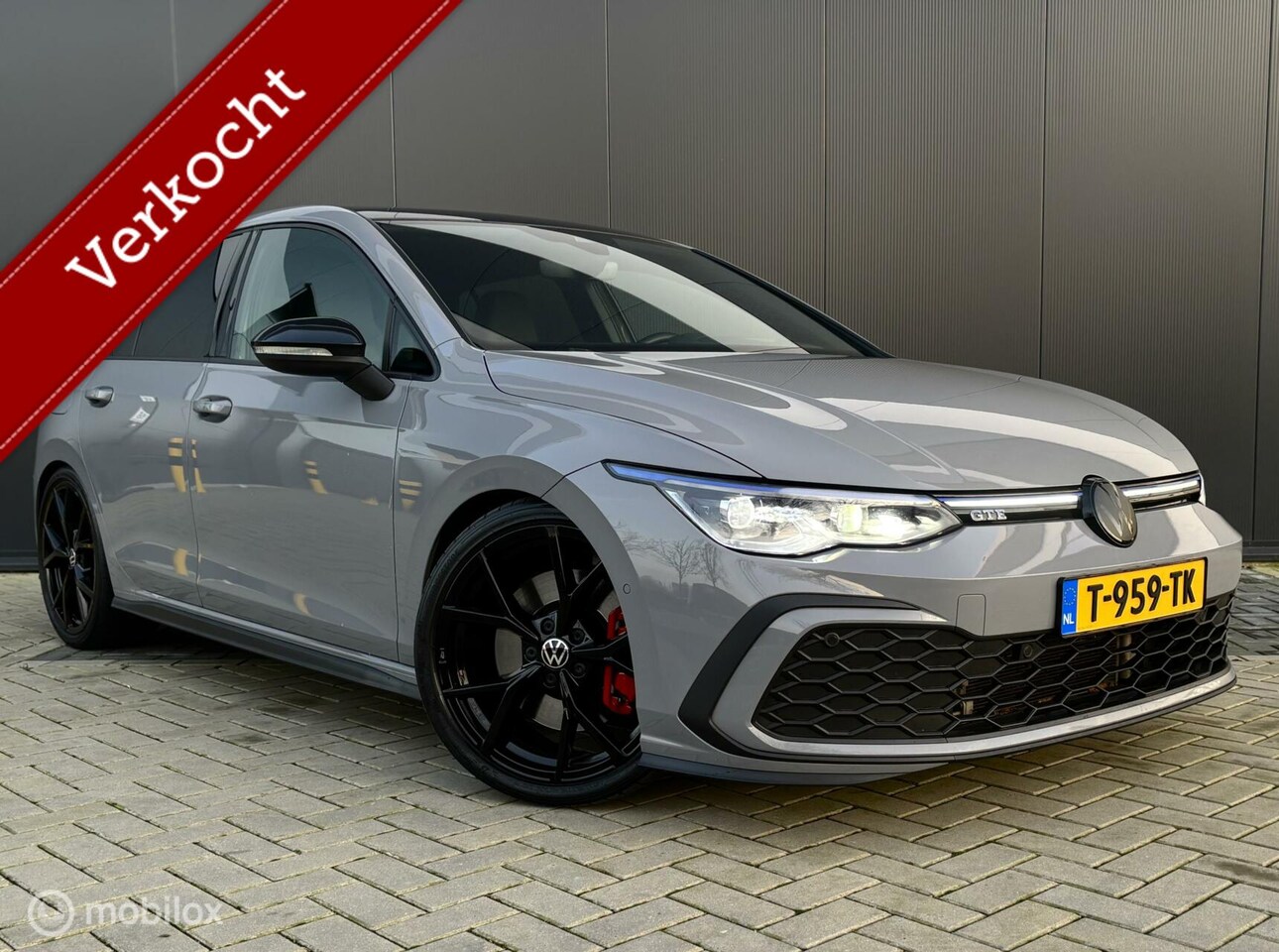 Volkswagen Golf - 1.4 eHybrid GTE Pano IQ lights Carplay - AutoWereld.nl