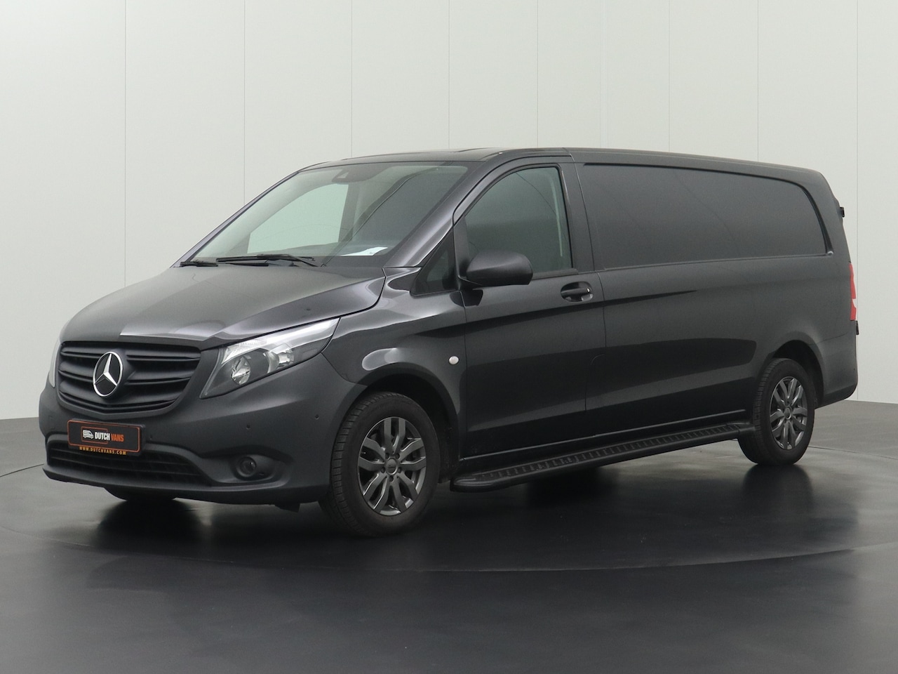 Mercedes-Benz Vito - 116CDI 9G-Tronic Automaat XL-lang | Navigatie | Camera | 3-Persoons | Airco | Cruise - AutoWereld.nl