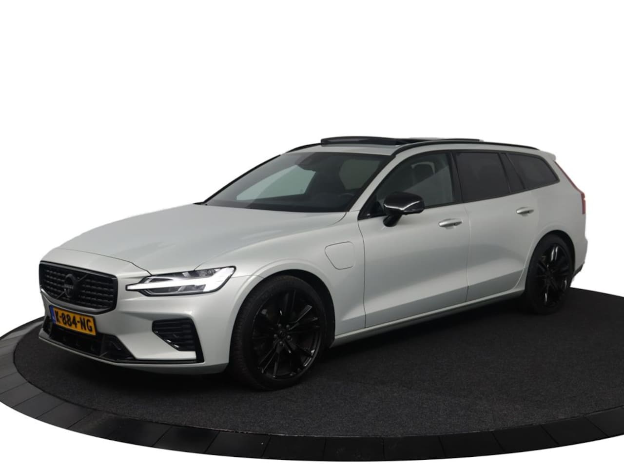 Volvo V60 - T6 AWD R-Design | Harman Kardon | Panoramadak | Stoel + Stuurverwarming | Standkachel | 36 - AutoWereld.nl