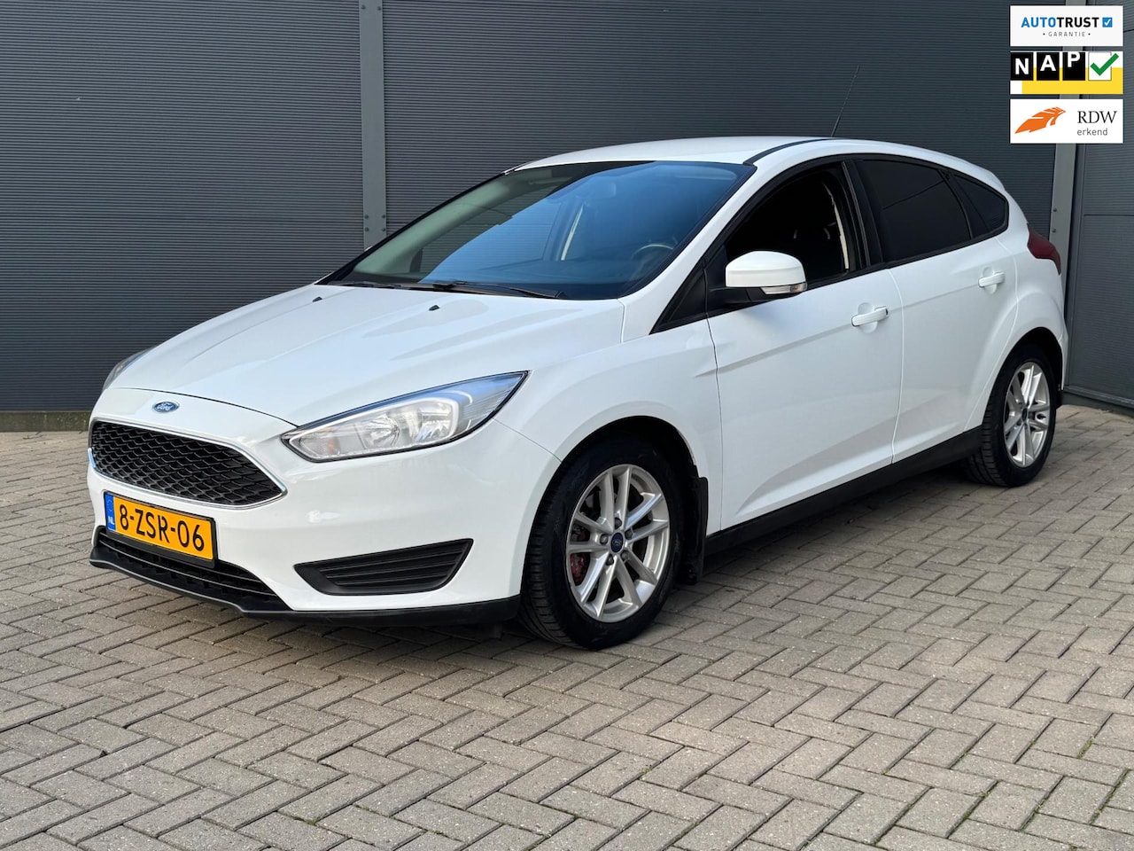 Ford Focus - 1.0 Facelift / Nap / Pdc - AutoWereld.nl