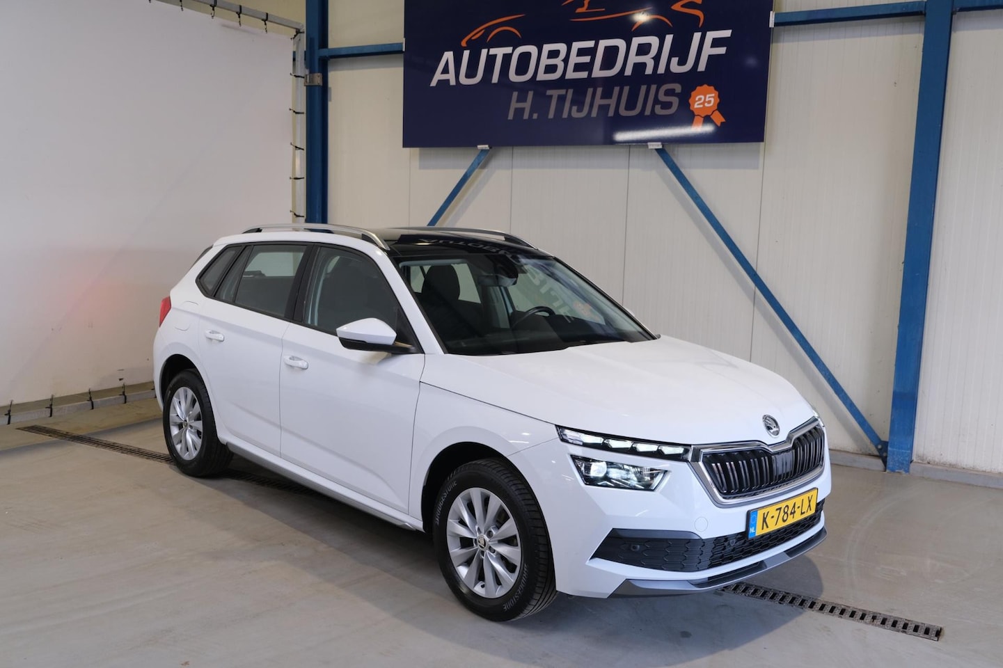 Skoda Kamiq - 1.0 TSI Business Edition Automaat - N.A.P. Airco, Cruise, Panodak, PDC, Navi. - AutoWereld.nl