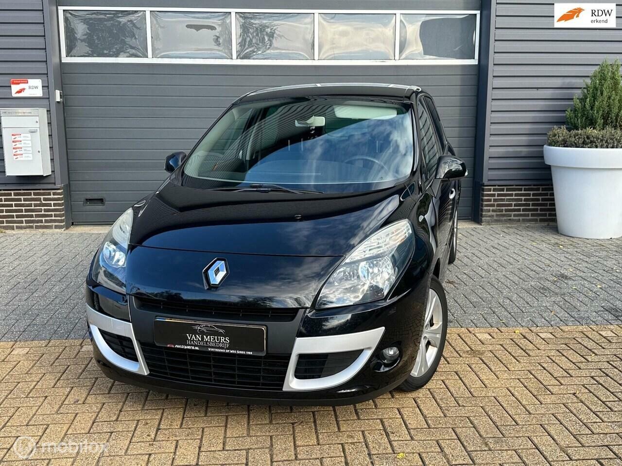 Renault Scénic - 1.6 dCi Bose 1.6 dCi Bose, navigatie, half leder, apk 01-2025 - AutoWereld.nl