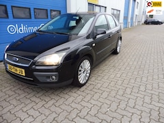 Ford Focus - 1.6-16V Futura