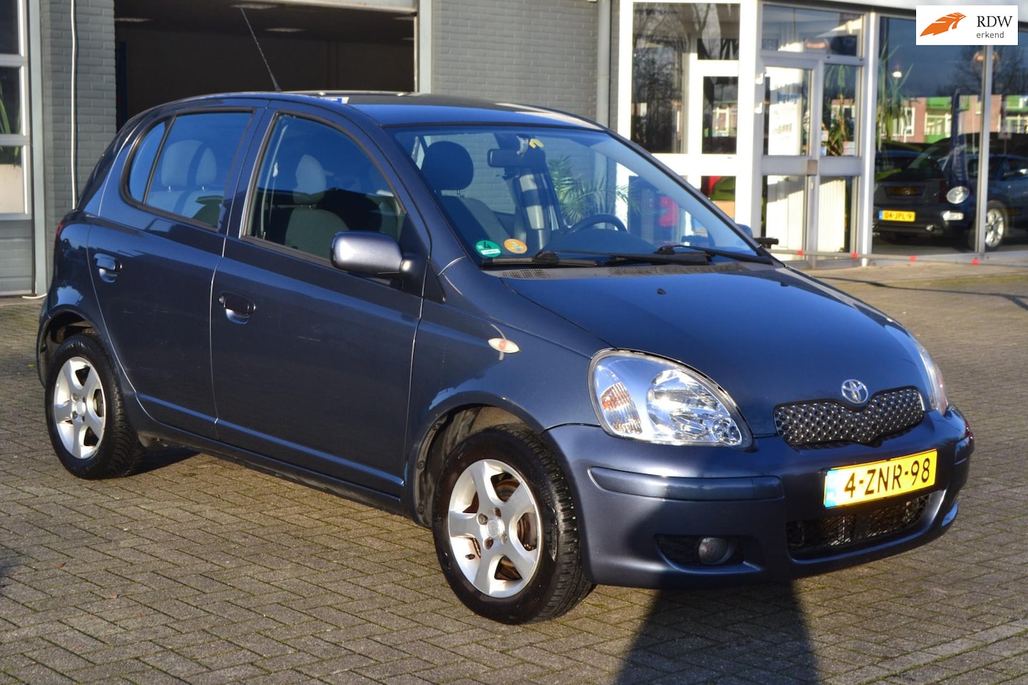 Toyota Yaris - 1.0 VVT-i Terra 1.0 VVT-i Terra - AutoWereld.nl