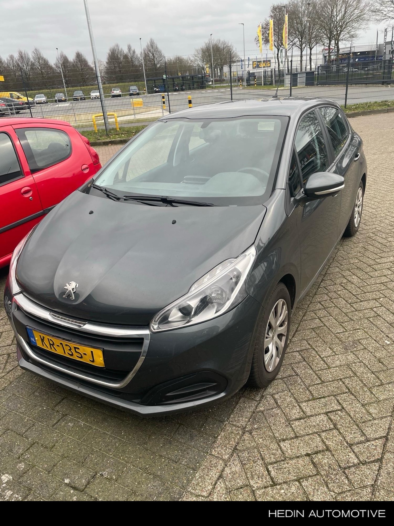 Peugeot 208 - 1.2 82pk Active | Navigatie | Airco | Cruise Control | Apple Carplay & Android Auto | - AutoWereld.nl