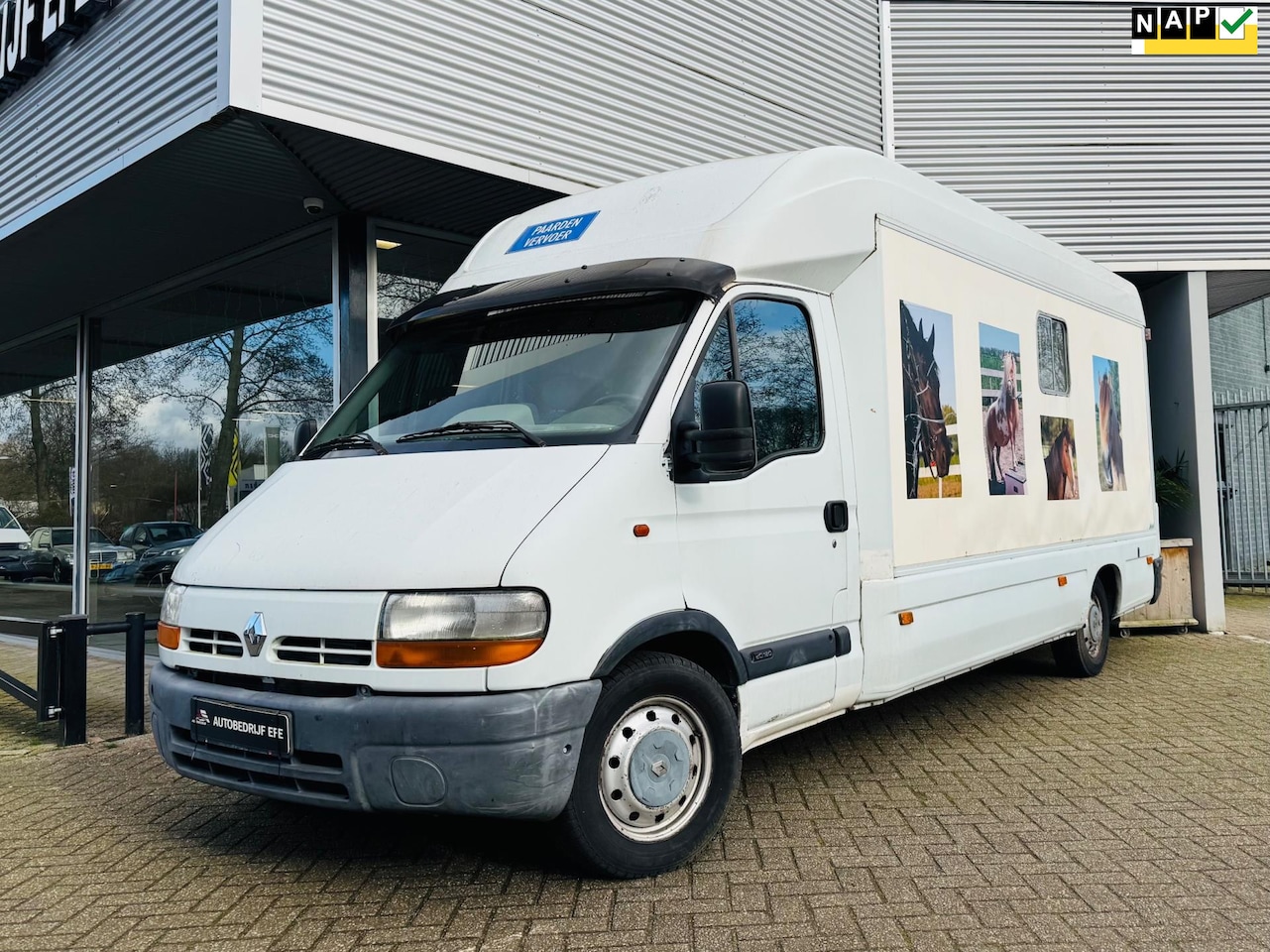 Renault Master - Paardenvervoer - AutoWereld.nl