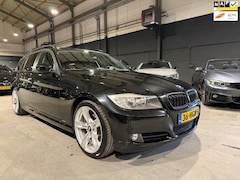 BMW 3-serie Touring - 316i Business Line Sport - Climate - Cruise - Navigatie