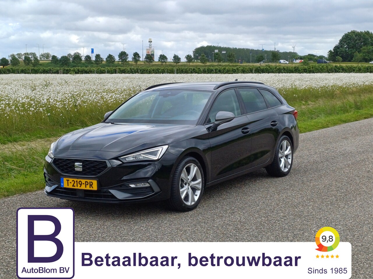 Seat Leon Sportstourer - 1.5 TSI FR Style Business Intense /Sfeer/Camera/17"/Navi/Stoel+stuur verwarming/ - AutoWereld.nl