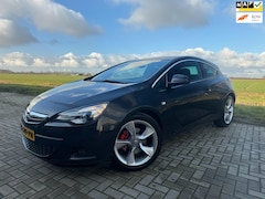 Opel Astra GTC - 1.6 Turbo Sport GTC 180PK 2013 Navigatie Trekhaak Cruise control