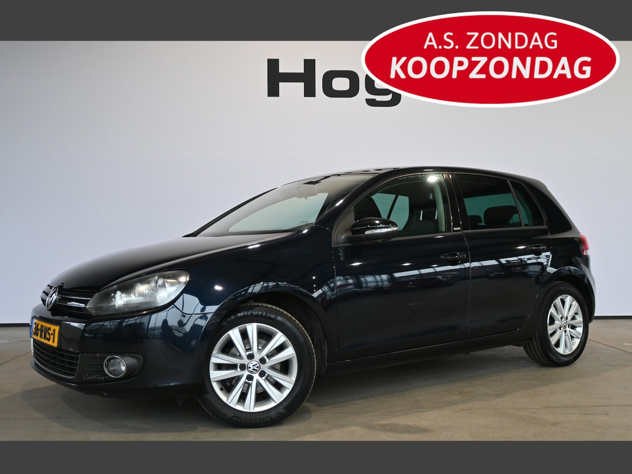 Volkswagen Golf - 1.2 TSI Style BlueMotion Clima Airco Navigatie Trekhaak 100% Onderhouden! Inruil Mogelijk! - AutoWereld.nl