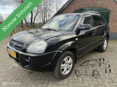 Hyundai Tucson - 2.0i Style INRUILKOOPJE MET APK/ LICHTE SCHADE