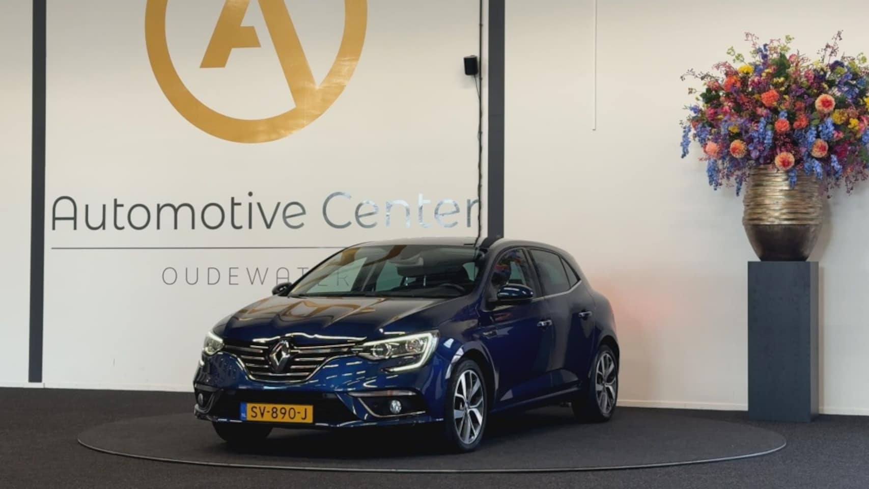 Renault Mégane - 1.2 TCe Bose | CAMERA | LMV | NAVI | CRUISE | LED | METALLIC - AutoWereld.nl