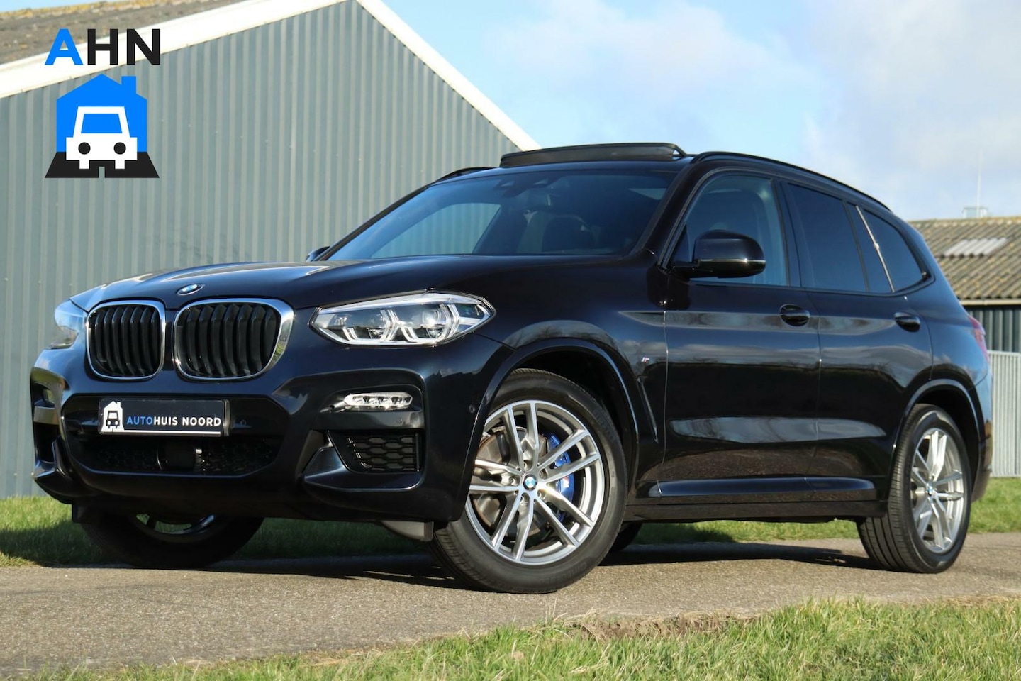 BMW X3 - xDrive30i M-Sport / Panoramadak / Navi / Cruise / Trekhaak / 252PK / 19"! - AutoWereld.nl