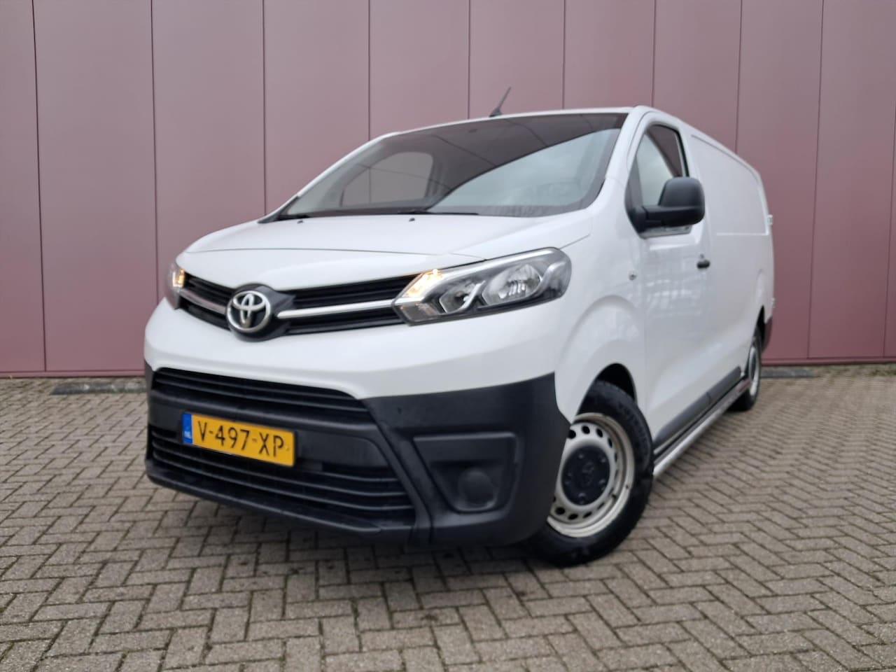 Toyota PROACE Long Worker - 1.5 D-4D 120pk Cool Long worker - AutoWereld.nl