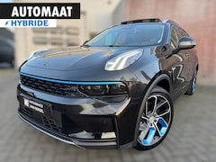 Lynk & Co 01 - 1.5 PHEV / PANORAMADAK / 4-SEIZOENENBAND / KEYLESS / CARPLAY / VOL OPTIES