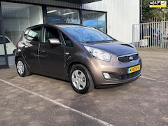 Kia Venga - 1.4 CVVT 20th Anniversary*Airco* Navigatie*Trekhaak