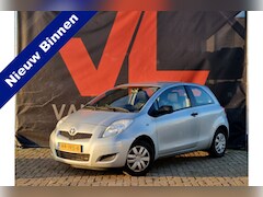 Toyota Yaris - 1.0 VVTi Acces | Nieuw Binnen | Airco | Trekhaak | Zuinig Rijden