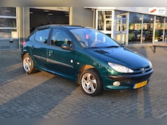 Peugeot 206 - 1.6-16V Roland Garros