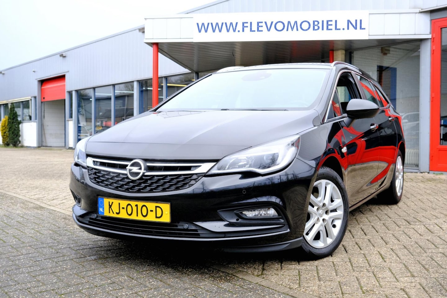 Opel Astra Sports Tourer - 1.0 Business+ Navi|Apple CarPlay|Clima|PDC - AutoWereld.nl