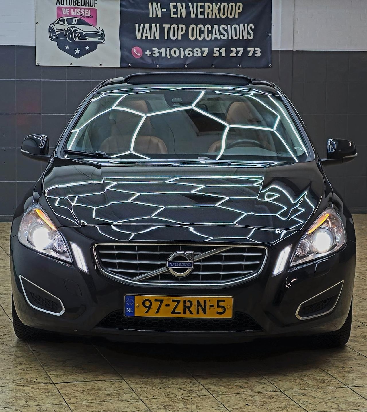 Volvo V60 - 1.6 T3 Summum /2DE Eigen/Dealer O.H/Rijklaar - AutoWereld.nl