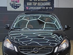 Volvo V60 - 1.6 T3 Summum /2DE Eigen/Dealer O.H/Rijklaar