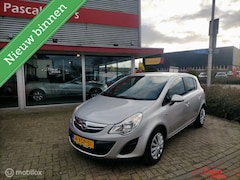 Opel Corsa - 1.2 EcoFlex Design Edition airco nap