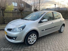 Renault Clio - 1.2-16V Nieuwe APK Airco pdc achter