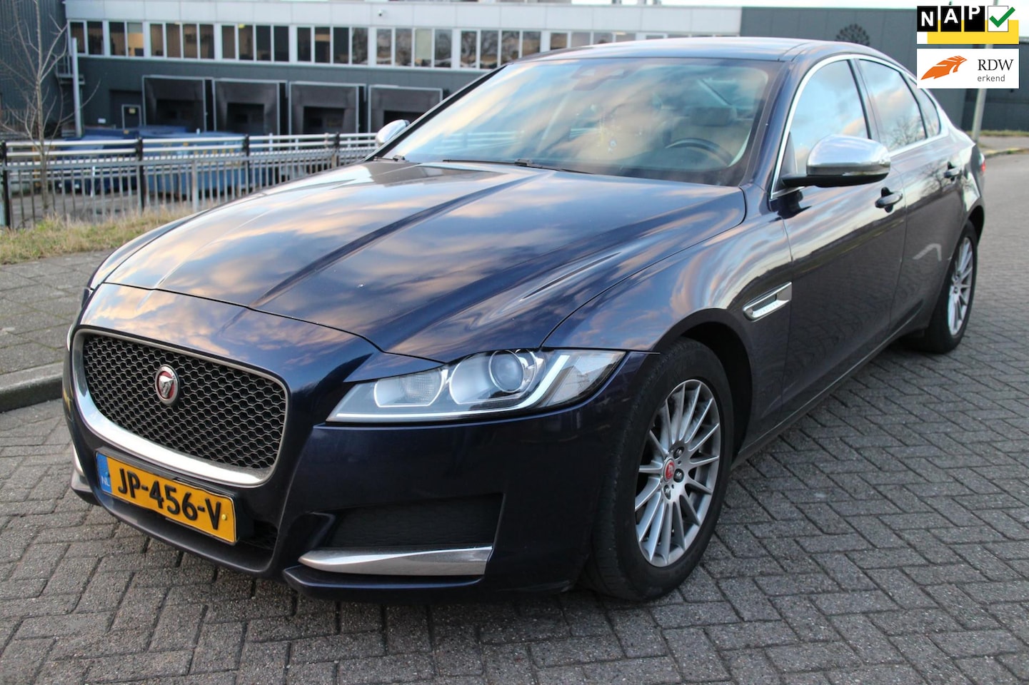 Jaguar XF - 2.0d Prestige 2.0d Prestige - AutoWereld.nl