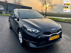 Kia Cee'd Sportswagon - Ceed 1.5 T-GDi DynamicLine, Trekhaak, 1e eig, Geen import, Nap, Mooie km