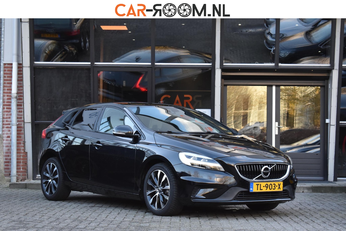 Volvo V40 - 1.5 T3 Dynamic Edition Cruise AUT Leder Navi - AutoWereld.nl