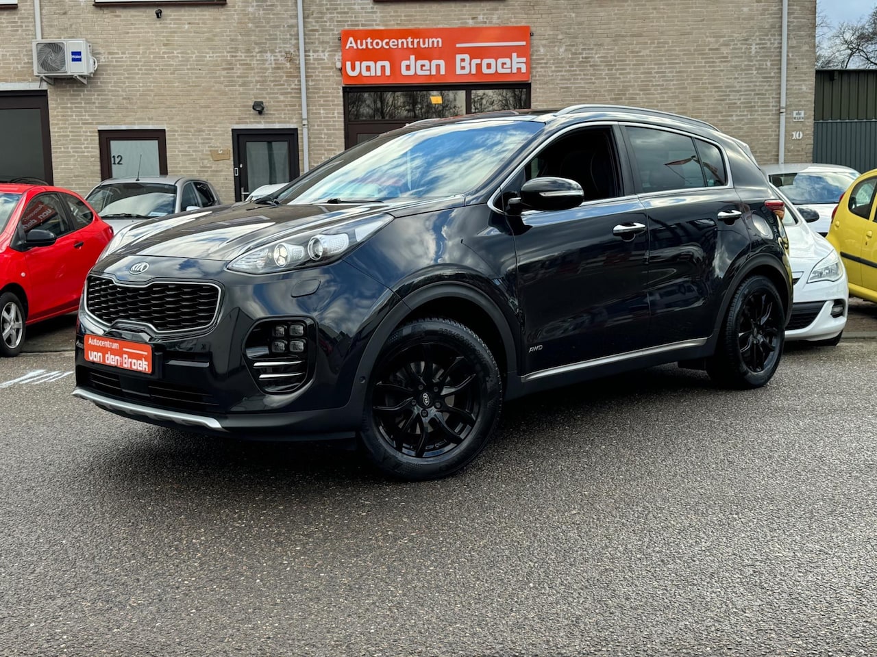 Kia Sportage - 1.6 T-GDI 4WD GT-Line Panorama Xenon Navi Leder Climate Cruise Ctr Elektr Achterklep Trekh - AutoWereld.nl