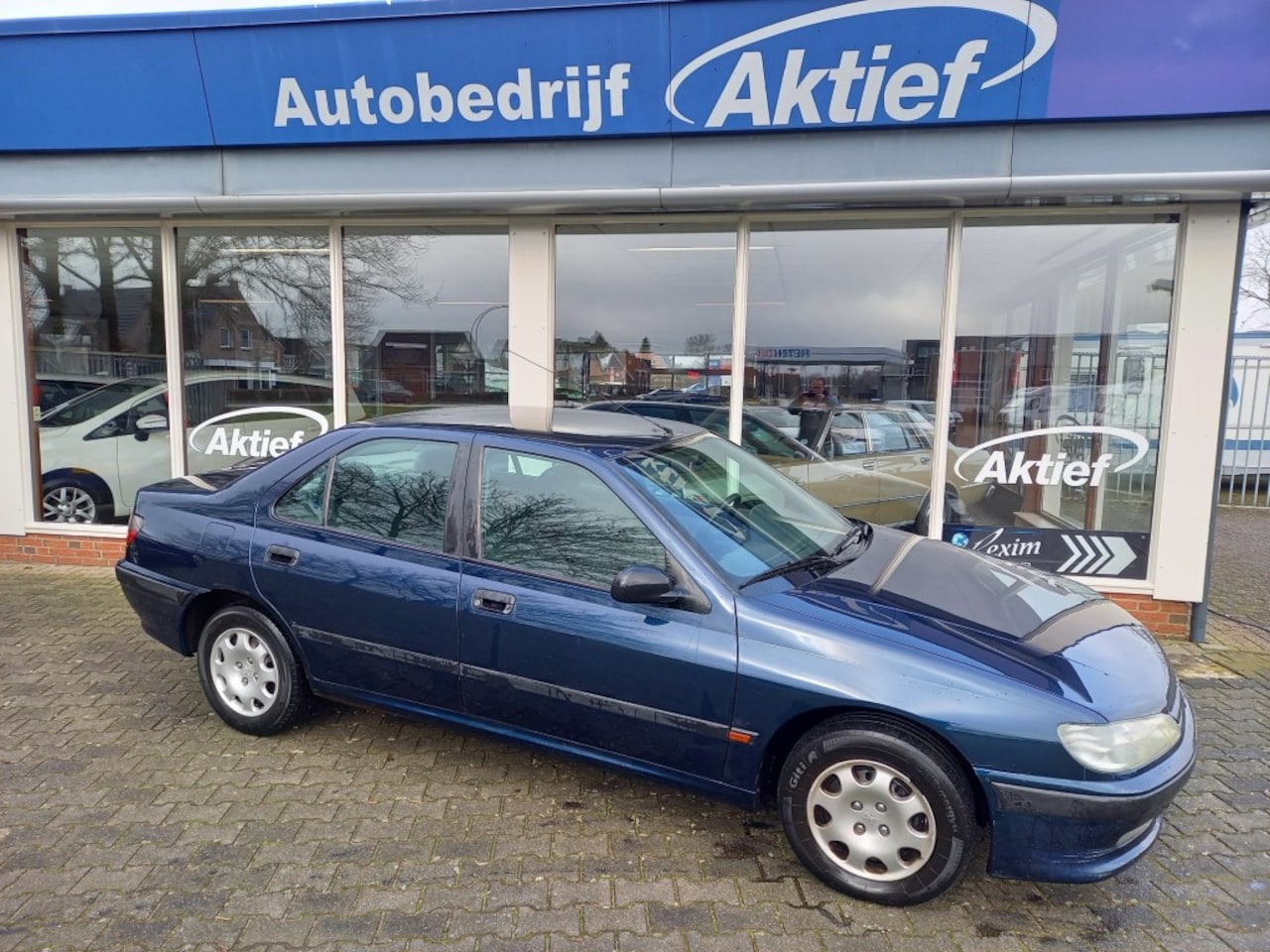 Peugeot 406 - 1.8-16V SR 1.8-16V SR - AutoWereld.nl