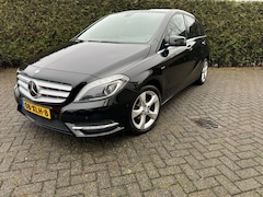 Mercedes-Benz B-klasse - Ambition LED Navi Lederen bekleding