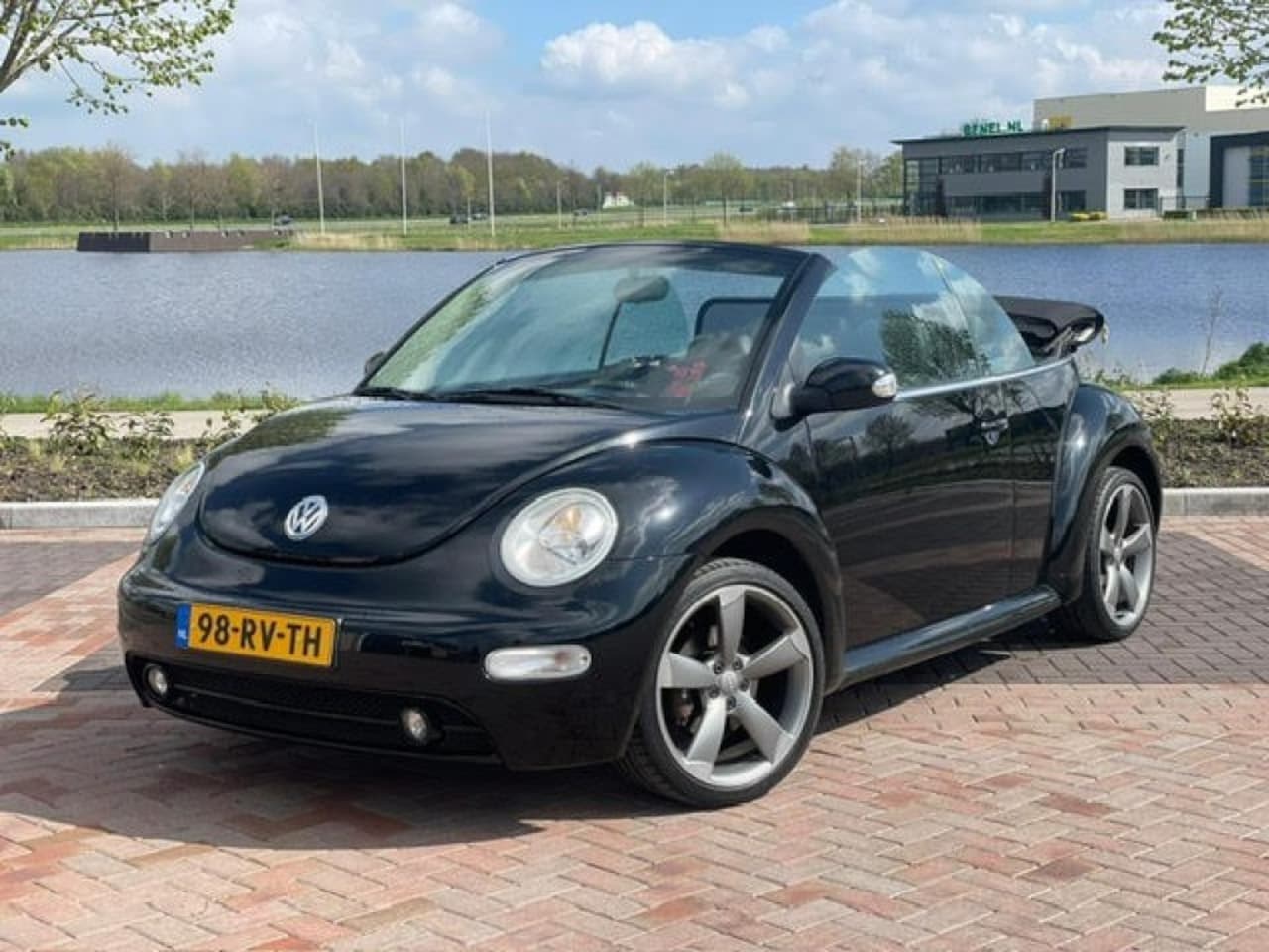 Volkswagen New Beetle - 1.4 HIGHLINE - AutoWereld.nl