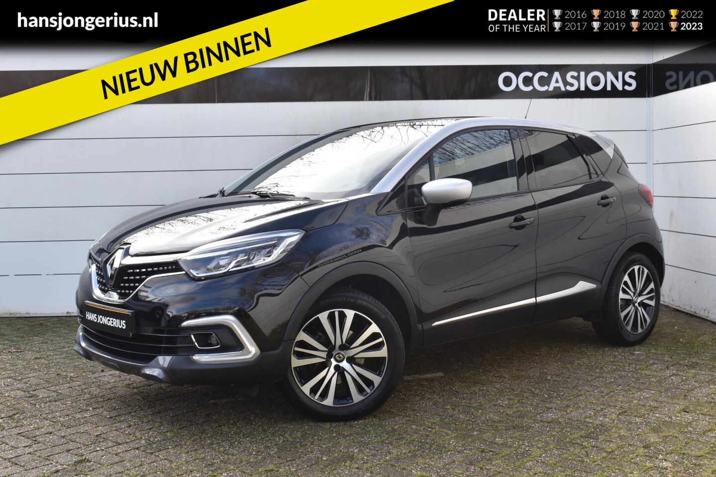 Renault Captur - TCe 120 Initiale Paris AFN. TREKHAAK | PANODAK | NAVI | CLIMATE CONTROL | LEDER BEKLEED | - AutoWereld.nl