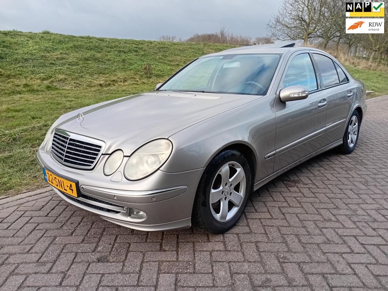 Mercedes-Benz E-klasse - 220 CDI Avantgarde Select Automaat Leer PDC Schuif kanteldak Cruise Climate Onderhoudsboek - AutoWereld.nl