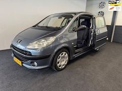 Peugeot 1007 - 1.4 Gentry / NIEUWE APK