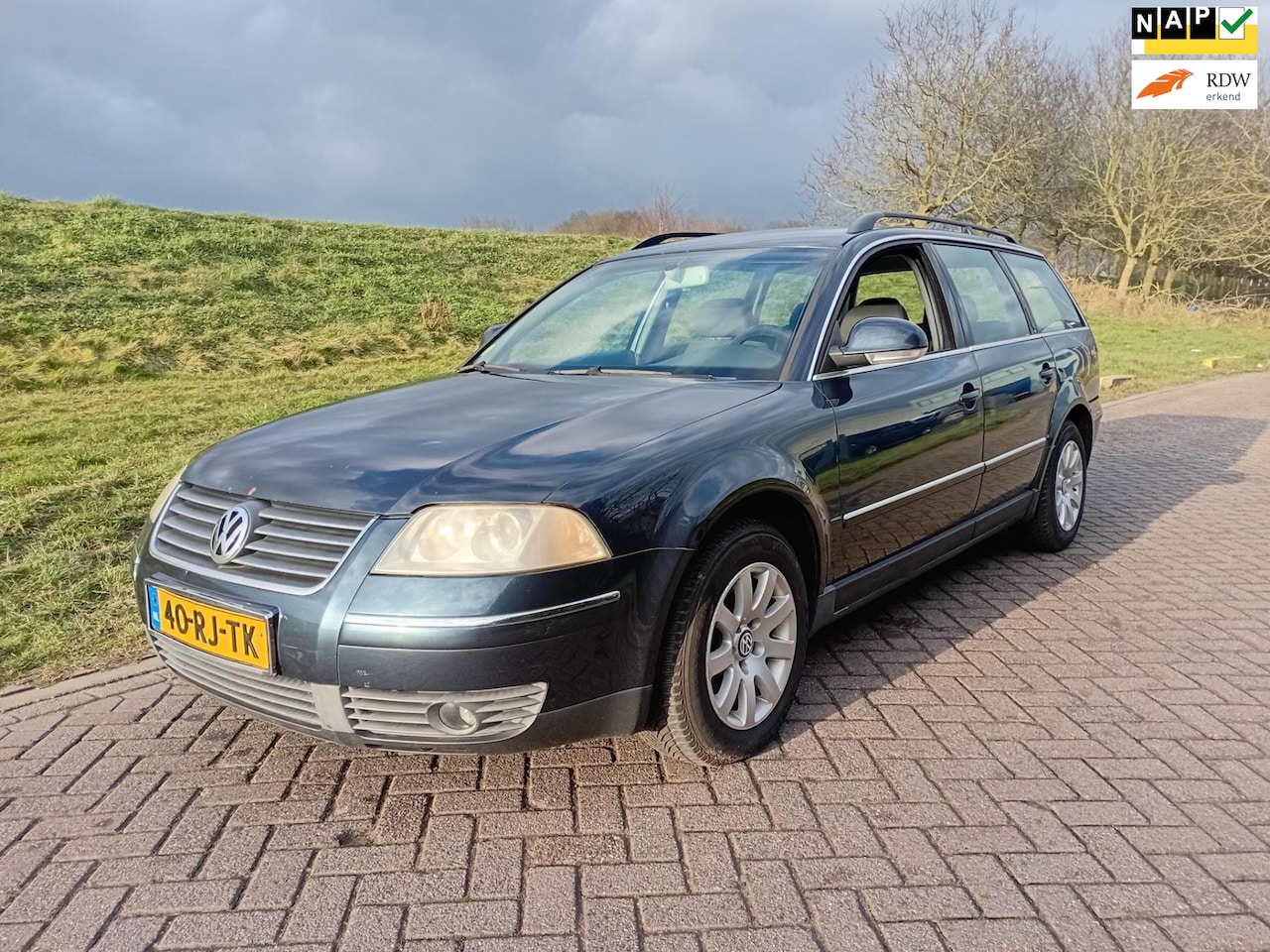 Volkswagen Passat Variant - 1.8 Turbo Comfortline Automaat Cruis Climate Control Ond. Boekje 2 Sleutels - AutoWereld.nl