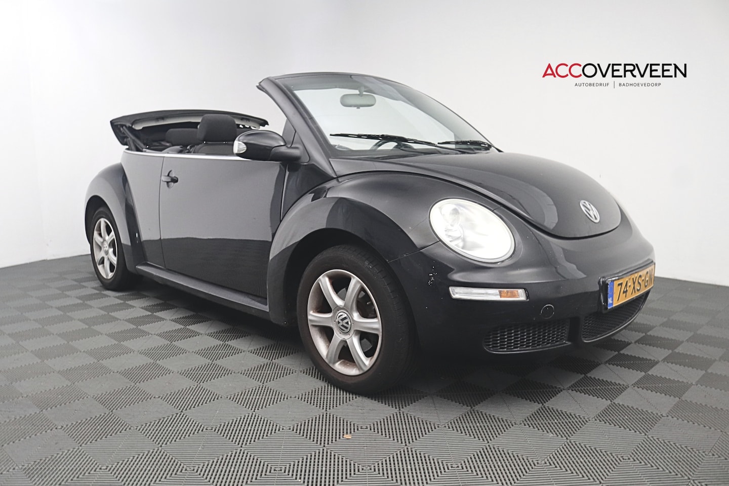 Volkswagen New Beetle Cabriolet - 1.6 Highline 1.6 Highline - AutoWereld.nl