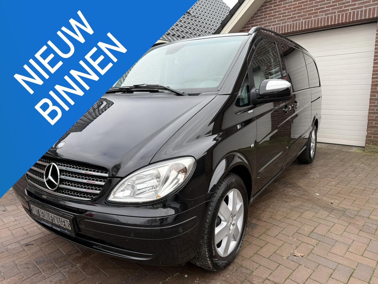 Mercedes-Benz Viano - 3.0 CDI DC verlengd V6 automaat zwart metallic - AutoWereld.nl