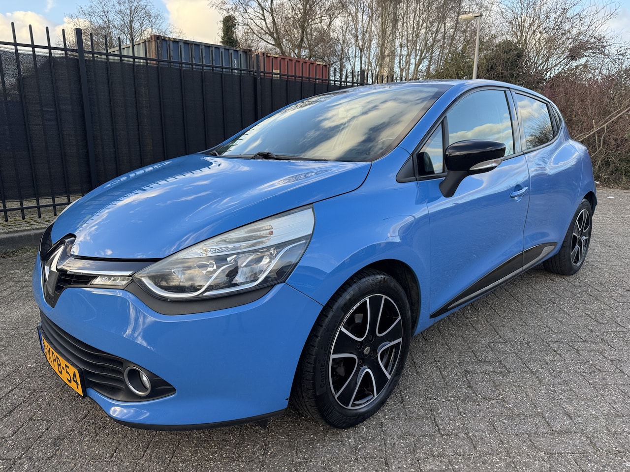 Renault Clio - 0.9 TCe Expression Navi/Cruise/LMV - AutoWereld.nl