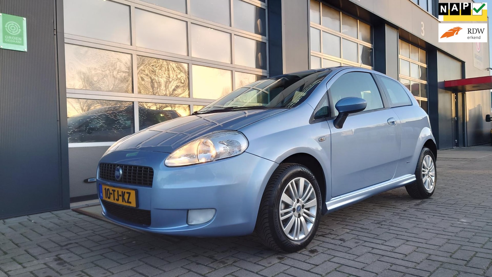 Fiat Grande Punto - 1.4 Edizione Blue & Me NAP Inruilkoopje! - AutoWereld.nl