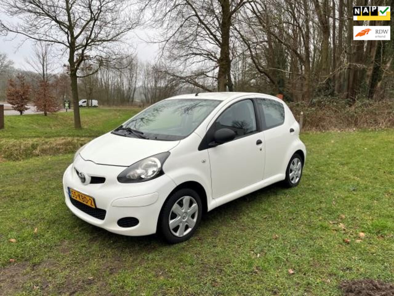 Toyota Aygo - 1.0-12V Access 1.0-12V Access - AutoWereld.nl