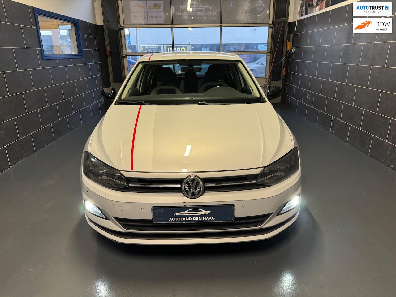 Volkswagen Polo - 1.0 TSI Beats - Automaat -Carplay - Camera - Cruise Control - Leder - AutoWereld.nl