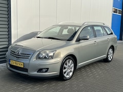 Toyota Avensis Wagon - 2.0 VVTi Executive Business