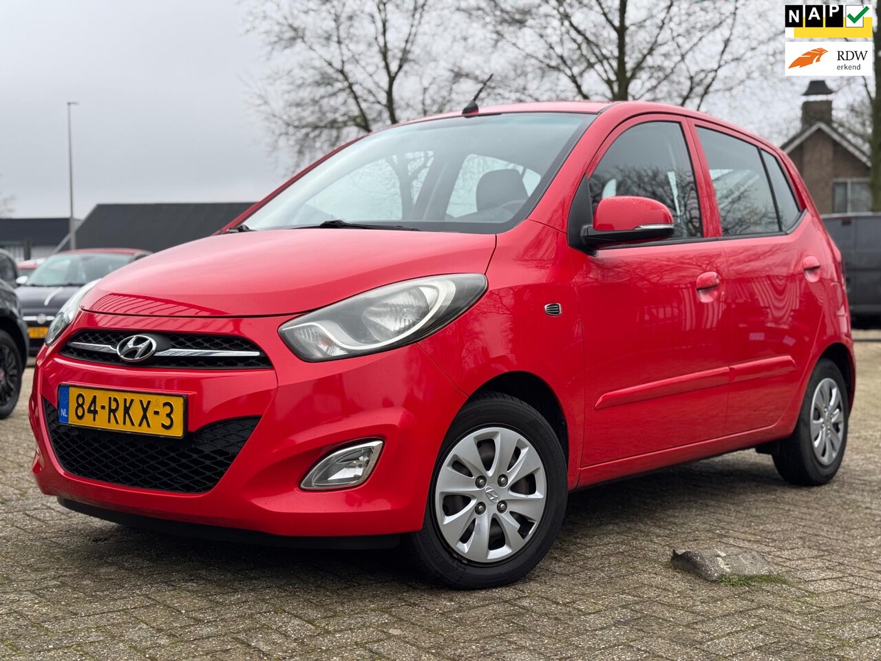 Hyundai i10 - 1.2 i-Catcher AIRCO PARKSENSOREN NW.APK MF STUUR BEURT - AutoWereld.nl