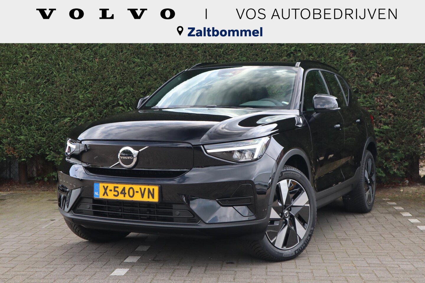 Volvo XC40 - Single Motor Extened Range Core 82 kWh | Uit voorraad leverbaar | Trekhaak | - AutoWereld.nl