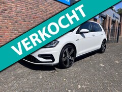 Volkswagen Golf - 1.5 TSI Highline Business R