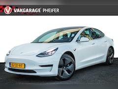 Tesla Model 3 - Standard RWD Plus 60 kWh Trekhaak/ Panoramadak/ Camera/ Stoelverwarming/ Adapt. cruise/ Na